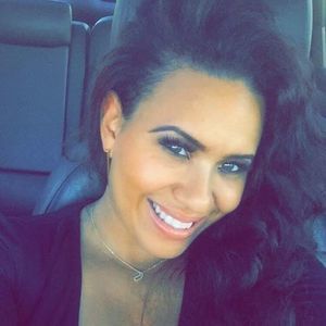 Meet your Posher, Adrienne